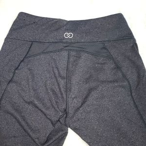 Calia By Carrie Underwood Women S Gray workout yoga crop leggings pants